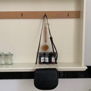 經典素色馬鞍包